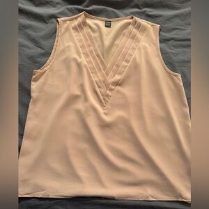 SHEIN Light Pink V-Neck Pleated Sleeveless Tank